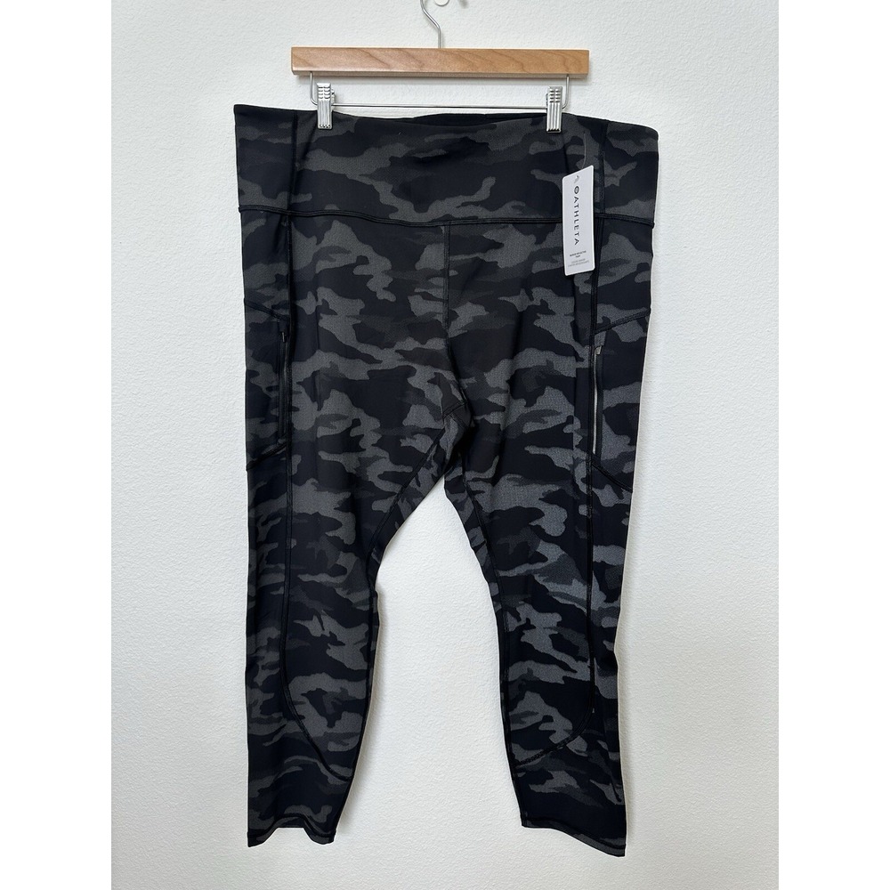 NWT Athleta RAINIER REFLECTIVE TIGHT‎ Leggings Camo Black Cropped 3XL